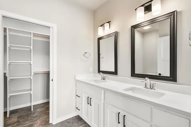 Owner's suite of a representative Wild Oak ranch home