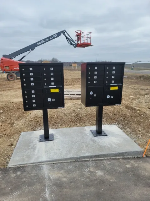 New cluster mailboxes installed at Wild Oak