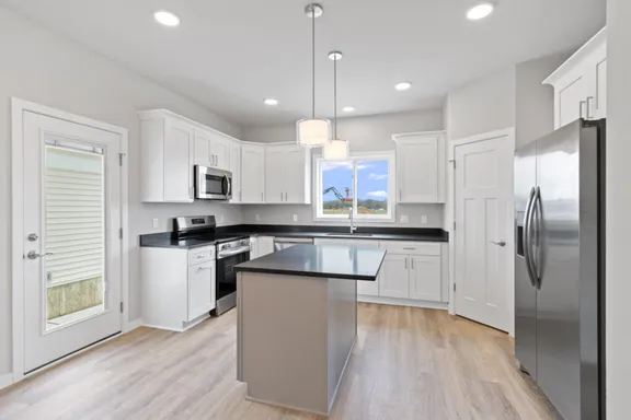 Wild Oak Simplicity kitchen interior